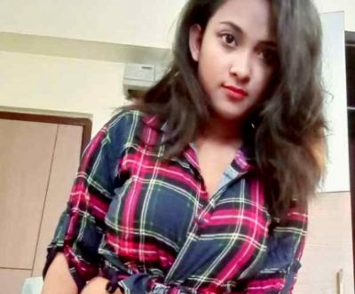 Sahlini-call-girl-escort-in-Kolkata-mangal-world