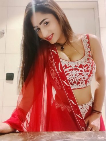 indian-student-akruti-indian-escort-in-singapore-mangal-world