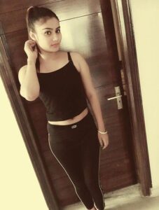Pooja Hot Actress With Curvy Body To Tease You Escort In Singapore.